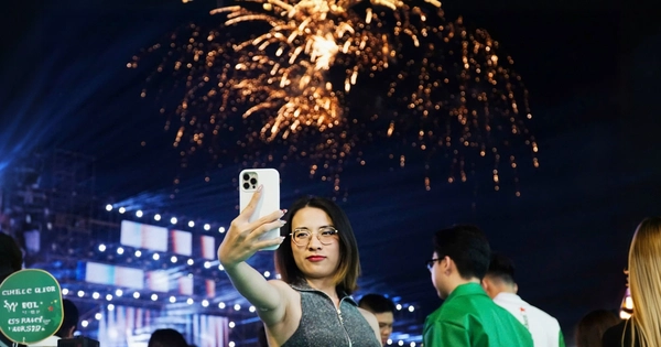 Khánh Hoà có 8 điểm bắn pháo hoa đón năm mới - Mực Tím