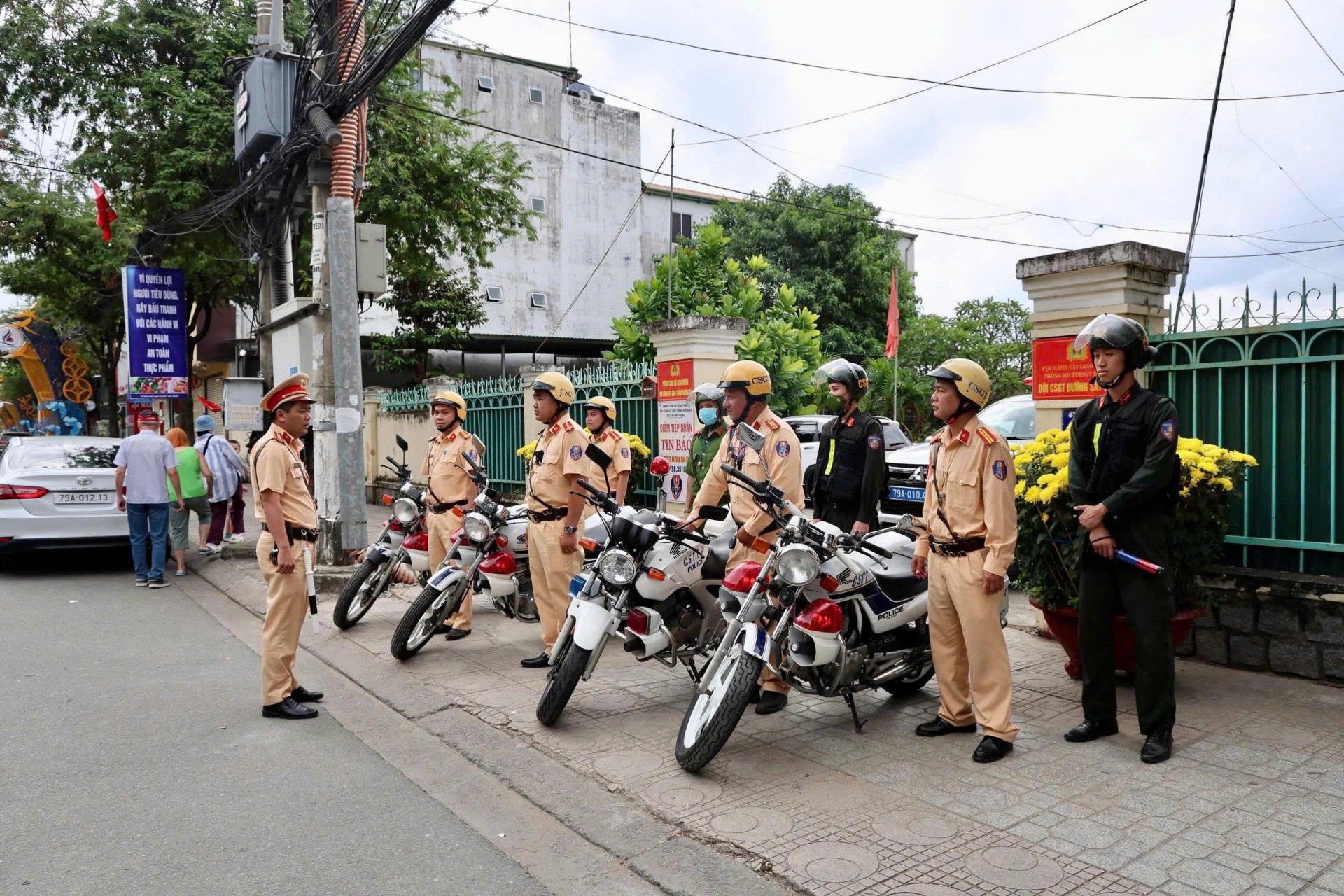 [Video] Ra quân cao điểm kiểm tra nồng độ cồn trên phạm vi toàn tỉnh - Báo Khánh Hòa