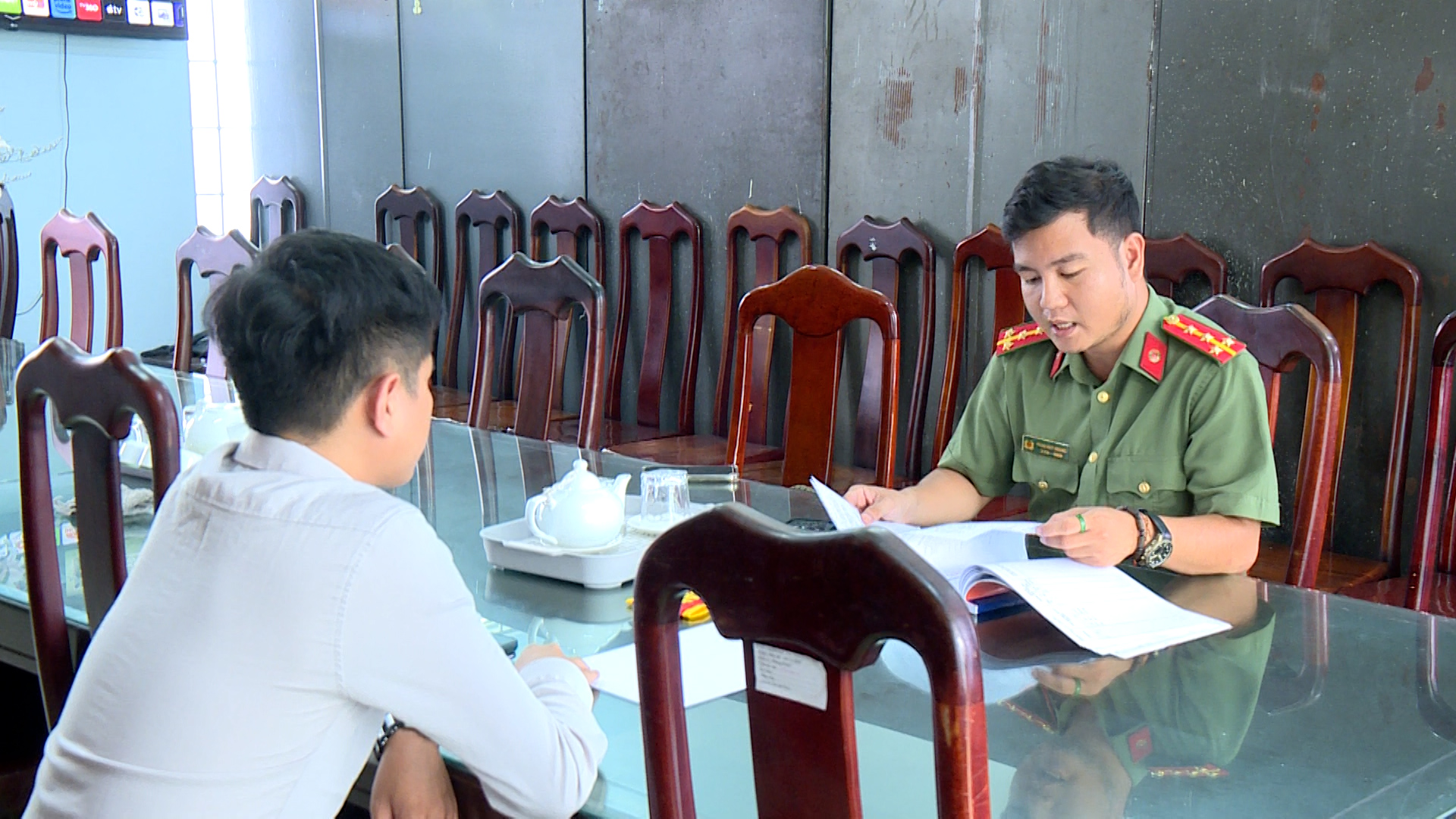 Khánh Hòa: Xử phạt đối tượng có hành vi xúc phạm danh dự, nhân phẩm của người khác - Cổng Thông tin điện tử Bộ Công an