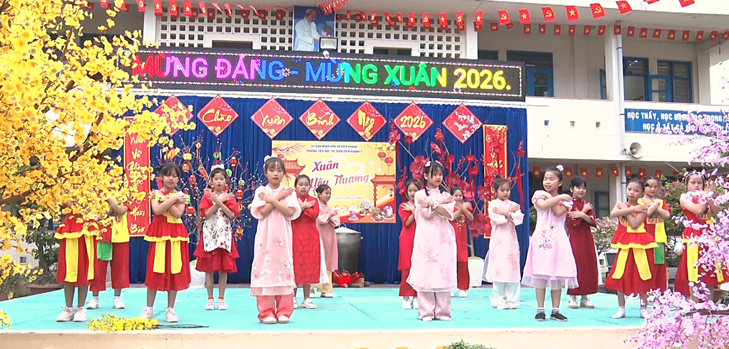 Trường Tiểu học thị trấn Diên Khánh 2 tổ chức chương trình “Xuân yêu thương” mừng xuân Bính Ngọ 2026 - Vietnam.vn